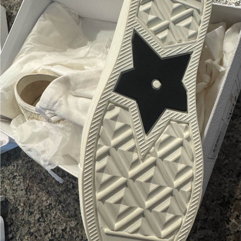 Dior WALK’N’DIOR Sneakers - Picture 8 of 13